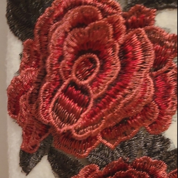 Off The Shoulder Shirt Embroidered Rose Appliqué Long Sleeve Loose Fit Soft - Picture 3 of 4